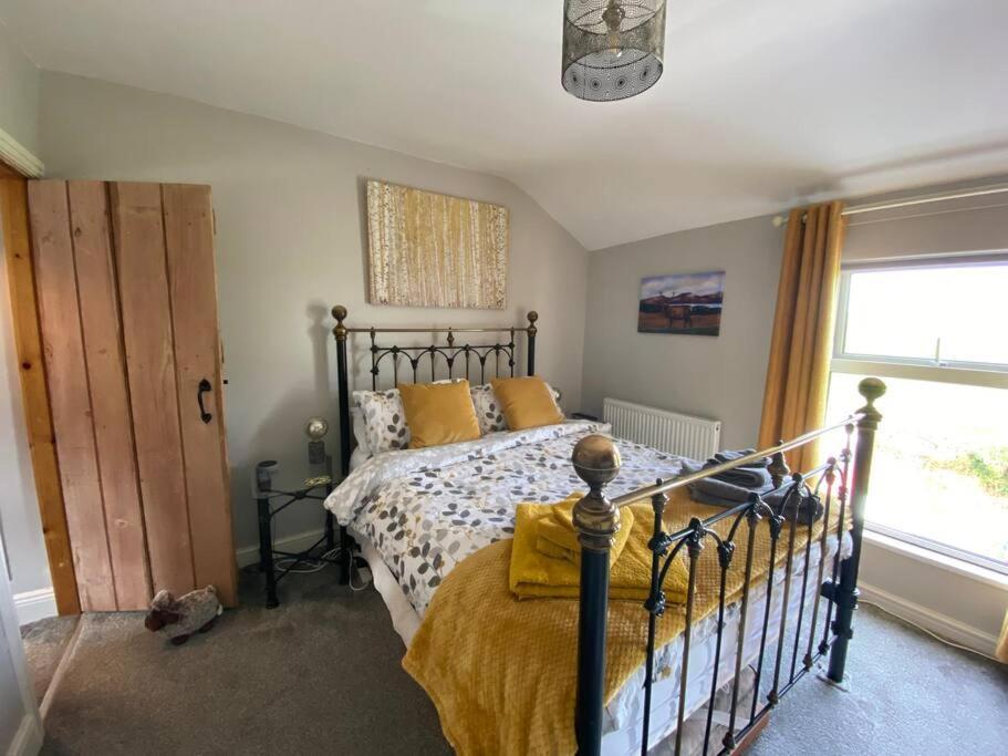 Outskirts Of Ulverston, Entire Cottage - Sleeps 4 Buitenkant foto